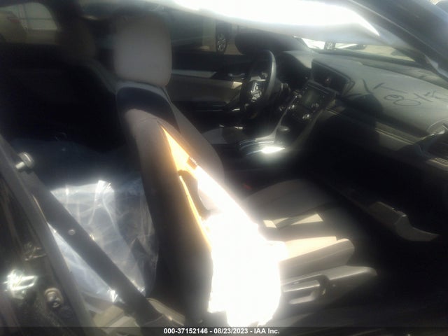 2018 HONDA CIVIC COUPE VIN: 2HGFC4B58JH302149