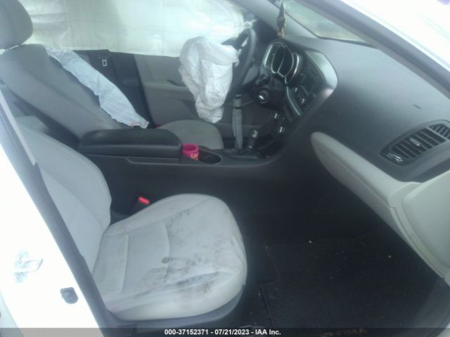 5XXGM4A75FG456749 KIA Optima Lx