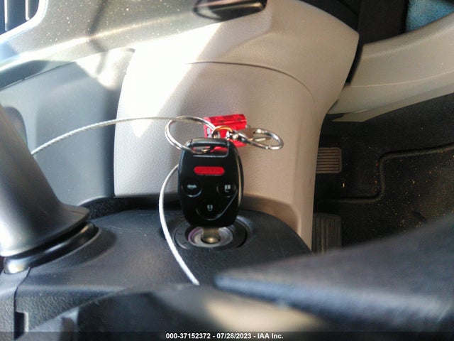 2013 HONDA CIVIC SDN LX VIN: 2HGFB2F57DH513526