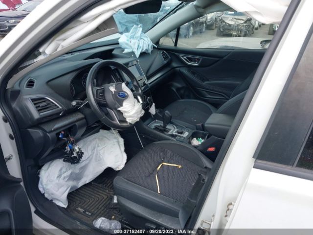 JF2SKAGC4KH442763 Subaru Forester Premium
