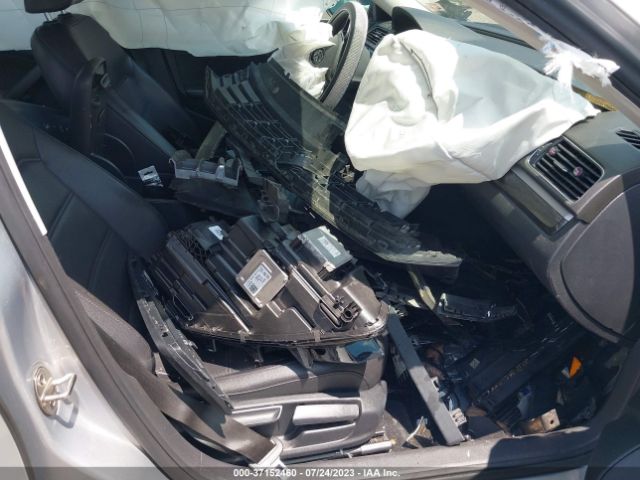 1VWBA7A37JC021187 Volkswagen Passat 2.0t Se