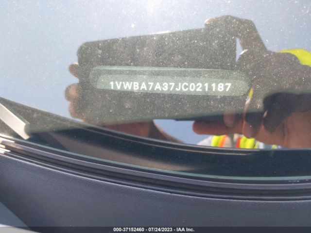1VWBA7A37JC021187 Volkswagen Passat 2.0t Se