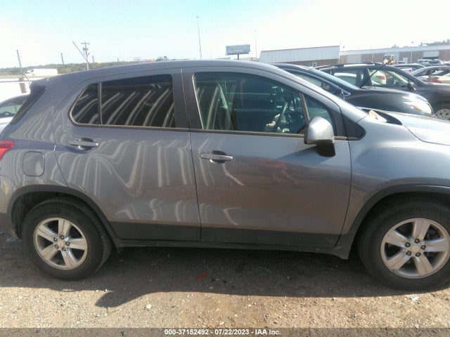 Chevrolet TRAX LS 2020 3GNCJKSB3LL244504 Image 13