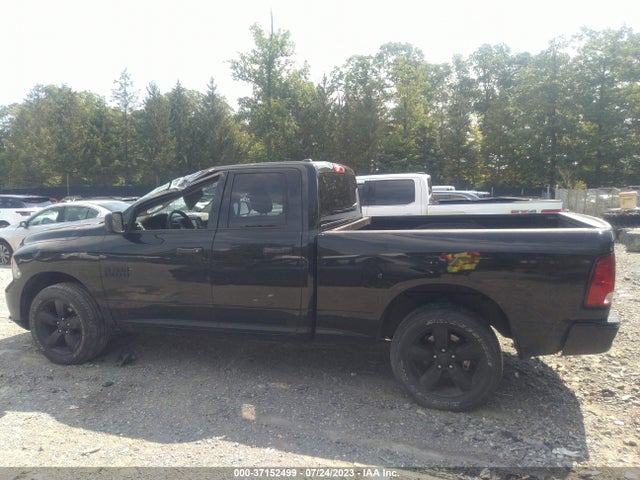 2018 RAM 1500 EXPRESS VIN: 1C6RR7FG2JS175048