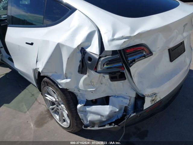 5YJYGDEE0MF157156 Tesla Model Y Long Range