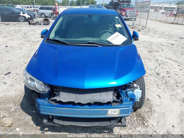 Chevrolet SONIC LS 2017 1G1JB5SH1H4137380 Image 13