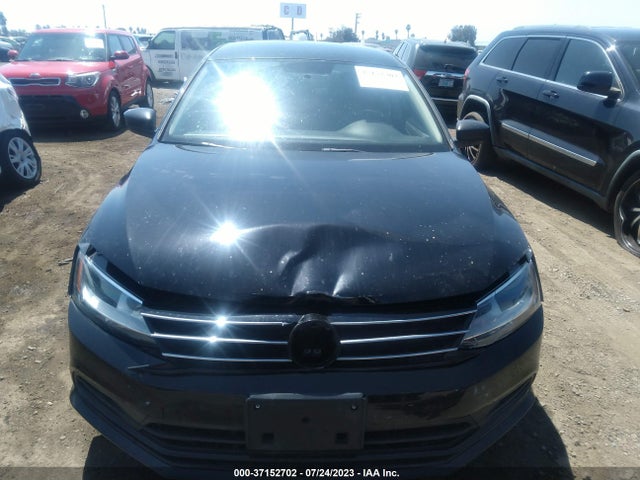 3VW1K7AJ0FM298826 Volkswagen Jetta Sedan 2.0l S