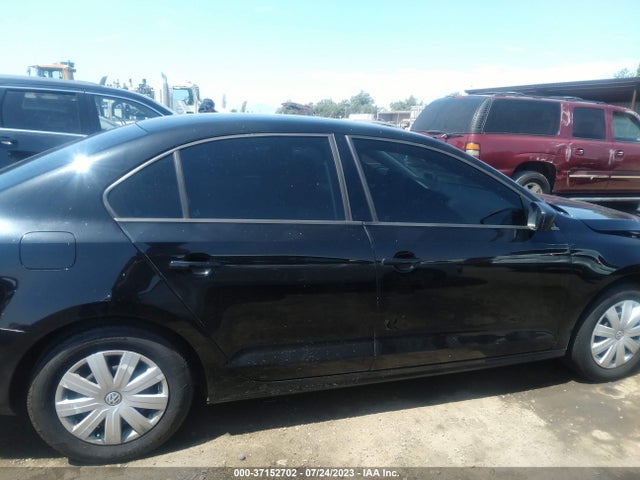 3VW1K7AJ0FM298826 Volkswagen Jetta Sedan 2.0l S