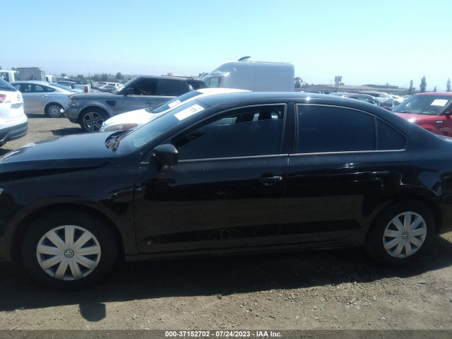 3VW1K7AJ0FM298826 Volkswagen Jetta Sedan 2.0l S