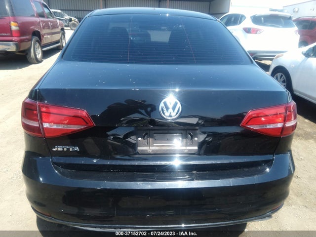 3VW1K7AJ0FM298826 Volkswagen Jetta Sedan 2.0l S
