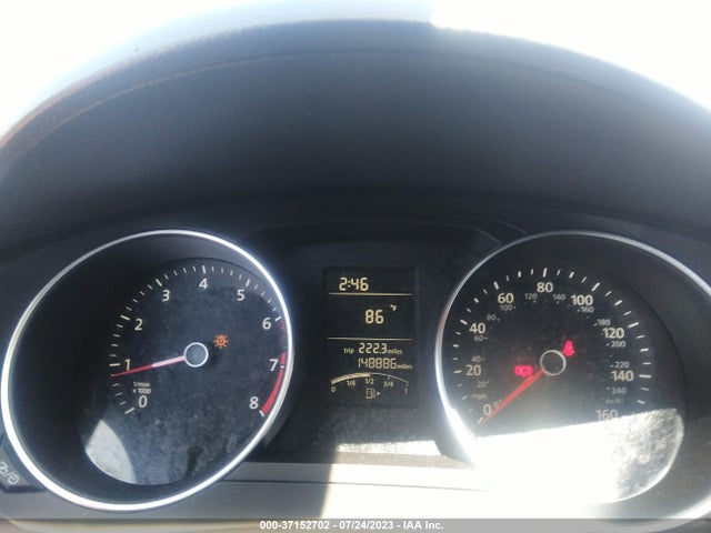 3VW1K7AJ0FM298826 Volkswagen Jetta Sedan 2.0l S