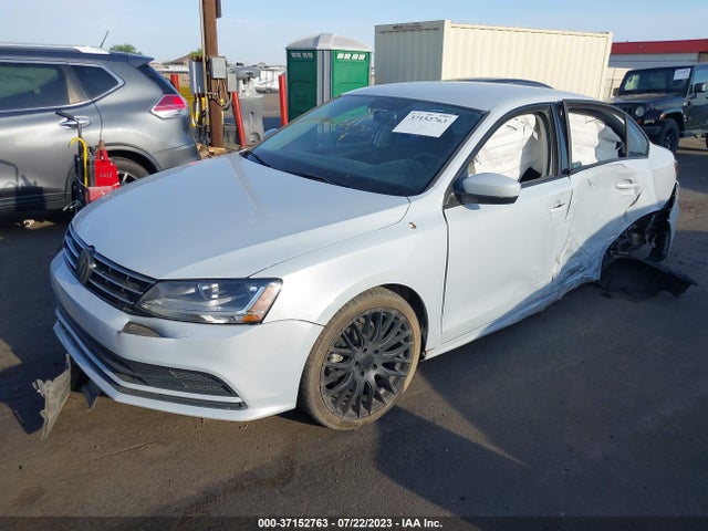 3VW2B7AJ8JM255526 Volkswagen Jetta 1.4t S