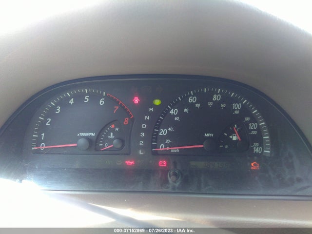 2004 TOYOTA CAMRY LE/XLE VIN: JTDBF30K940152228