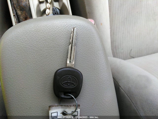 2010 TOYOTA COROLLA VIN: 2T1BU4EE0AC508226