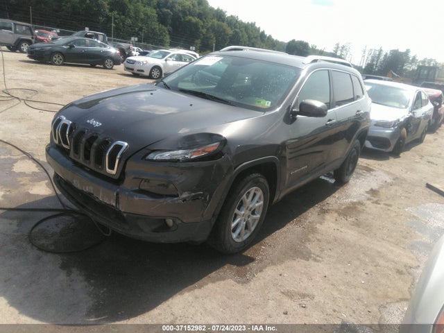 1C4PJMCB3EW178568 Jeep Cherokee Latitude