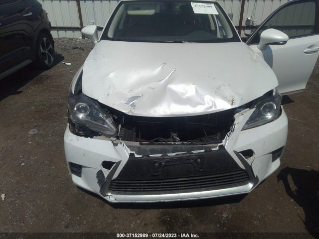 JTHKD5BH7F2235939 Lexus Ct 200h Hybrid
