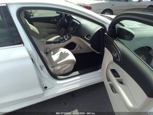 1C3CCCAB4FN587017 Chrysler 200 Limited