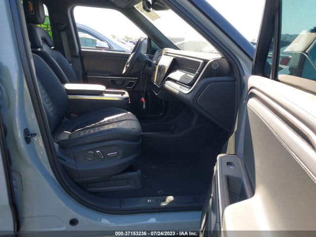 2023 Rivian R1S, VIN: 7PDSGABA6PN009159