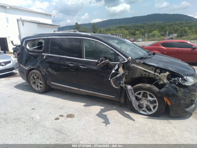 2C4RC1GG6LR280010 Chrysler Pacifica Limited