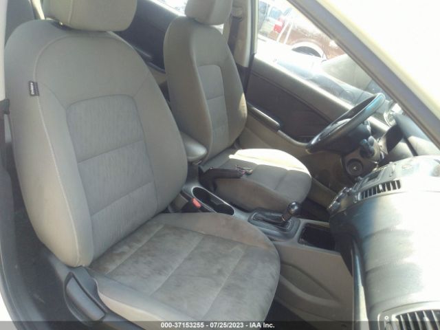 KNAFK4A62E5101286 KIA FORTE LX