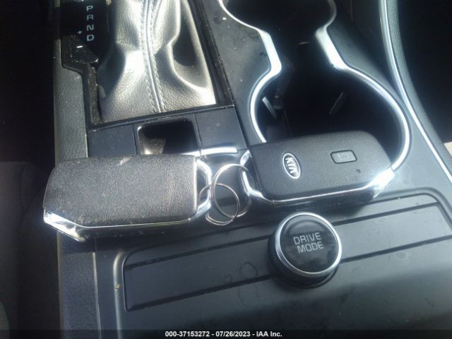 5XXG14J23MG020380 KIA K5 LXS