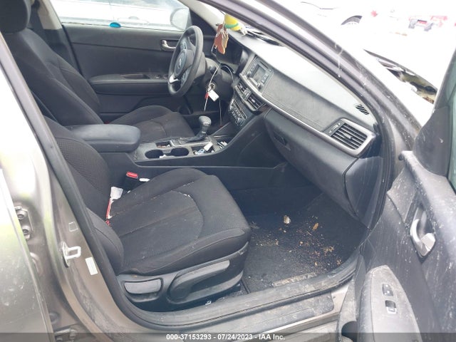 5XXGT4L32GG073267 KIA Optima Lx