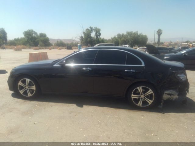 WDDZF4JB9HA207754 Mercedes-Benz E-class E 300