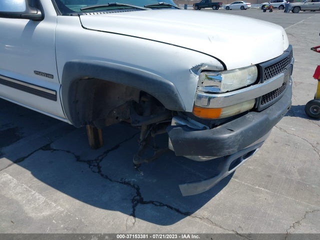2002 CHEVROLET SILVERADO 2500HD LS VIN: 1GCHC29U72E253396