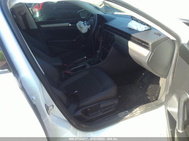 1VWSA7A35MC003923 Volkswagen Passat 2.0t Se