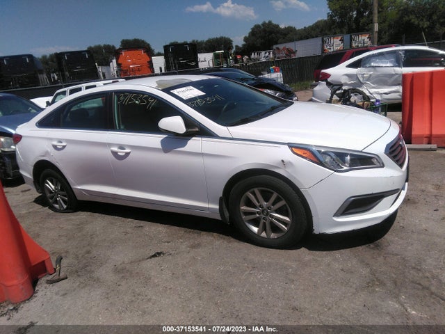 2016 HYUNDAI SONATA SE VIN: 5NPE24AF6GH351258