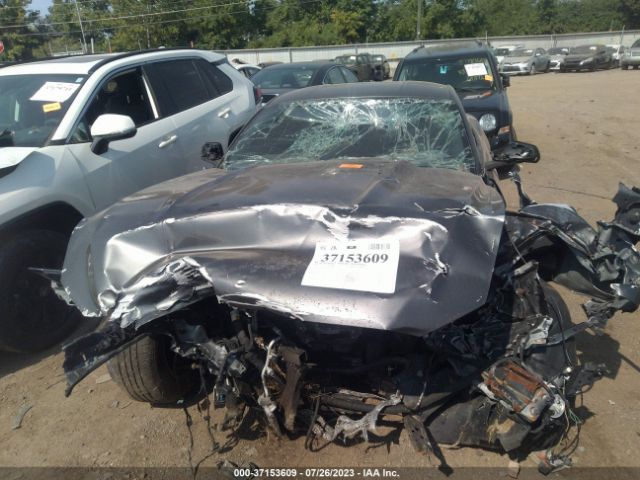 1FA6P8AM0F5368072 Ford Mustang V6