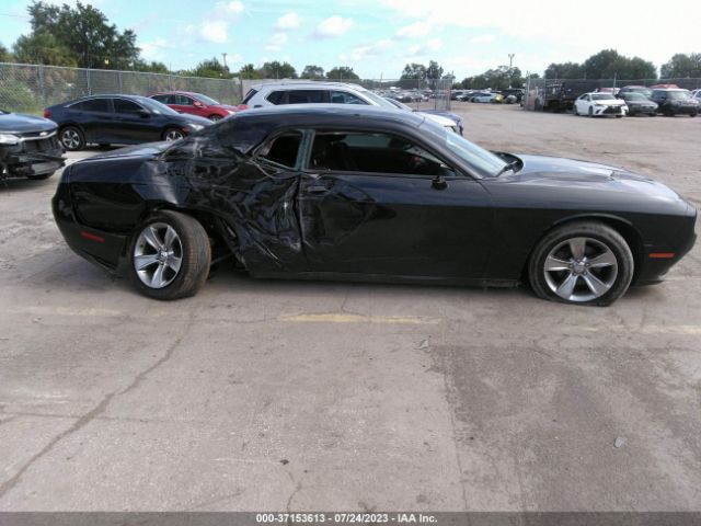 2C3CDZAG5FH783620 Dodge Challenger Sxt