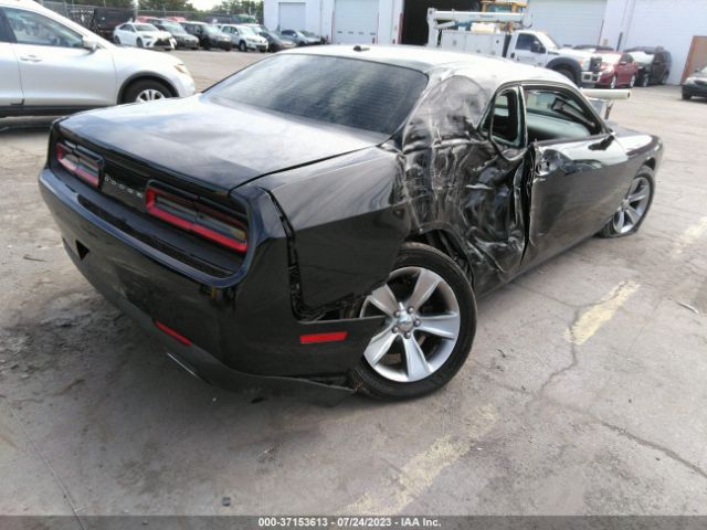 2C3CDZAG5FH783620 Dodge Challenger Sxt