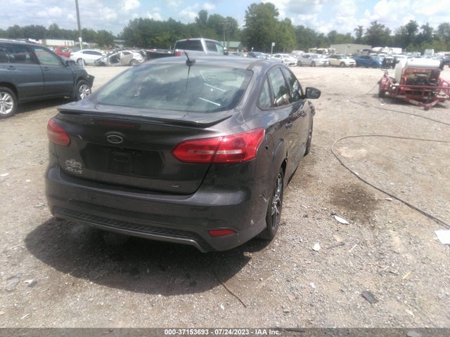 Ford FOCUS SE 2015 1FADP3F28FL259842 Image 4