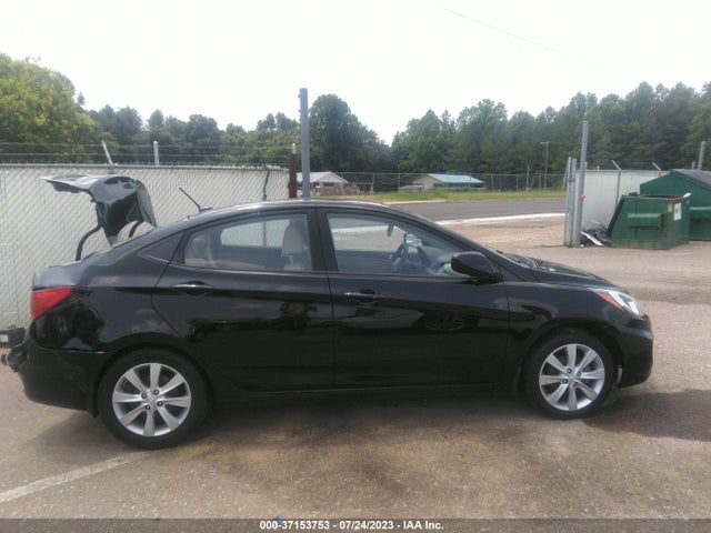 2013 HYUNDAI ACCENT GLS VIN: KMHCU4AE4DU293771