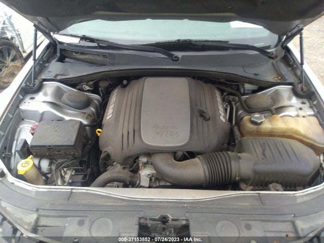 2011 CHRYSLER 300 300C VIN: 2C3CA6CT6BH522170