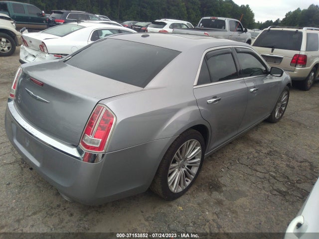 2011 CHRYSLER 300 300C VIN: 2C3CA6CT6BH522170