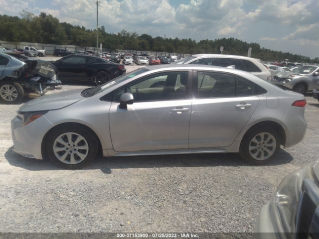 JTDEPMAE2N3014958 Toyota COROLLA LE