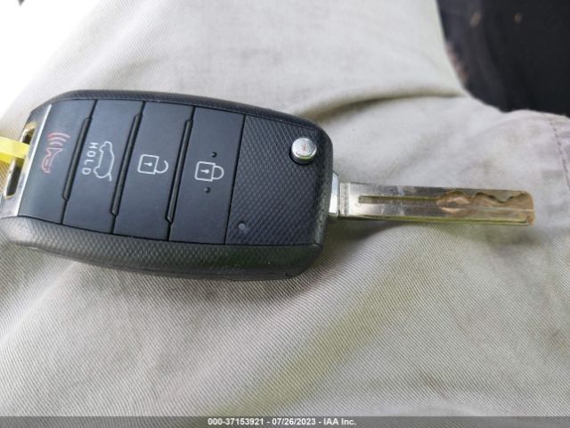 KNDJP3A56J7901538 KIA SOUL +