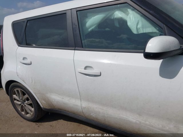 KNDJP3A56J7901538 KIA SOUL +