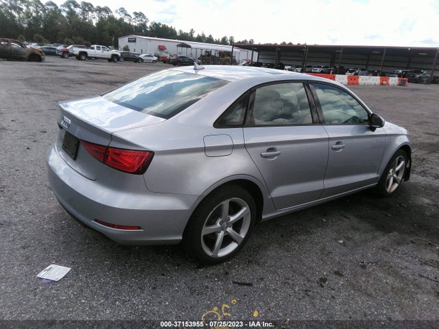 WAUA7GFF5G1056098 Audi A3 1.8t Premium