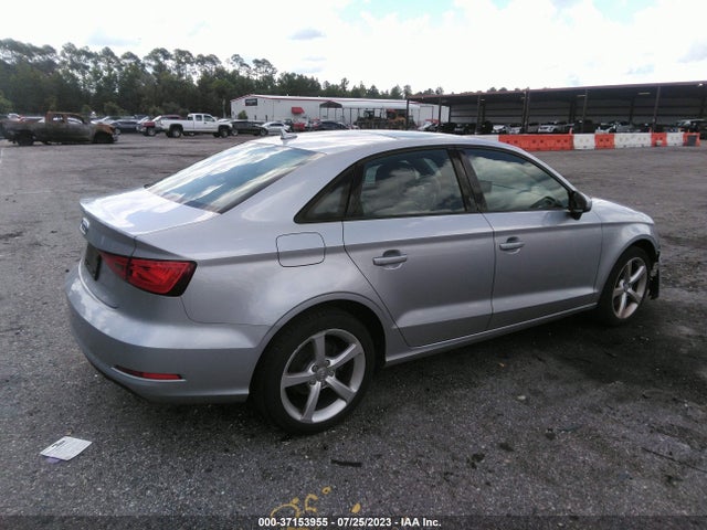 WAUA7GFF5G1056098 Audi A3 1.8t Premium