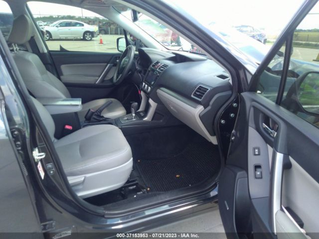 JF2SJARC2GH471248 Subaru Forester 2.5i Limited