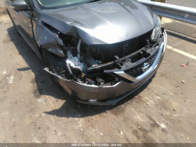3N1AB7AP1KY306283 Nissan SENTRA SR