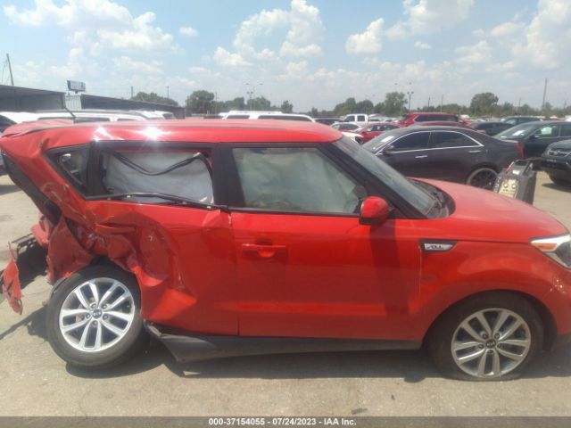 KNDJP3A5XK7698557 KIA SOUL +