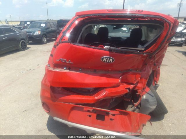 KNDJP3A5XK7698557 KIA SOUL +
