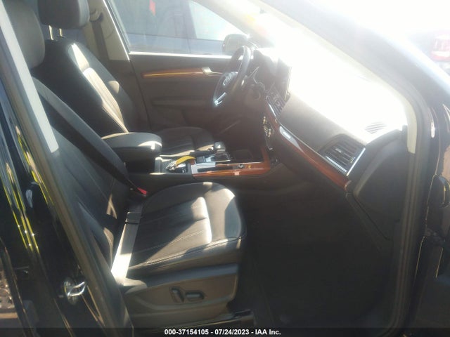 WA1BAAFY1M2014390 Audi Q5 Premium Plus