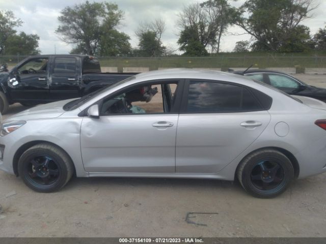 3KPA24AD4PE574772 KIA RIO LX