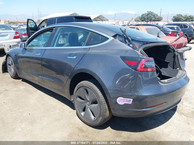 Tesla Model 3 Range Battery 2018 5YJ3E1EA6JF157637 Image 3