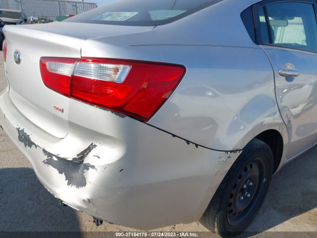 KNADM4A36E6324657 KIA RIO LX